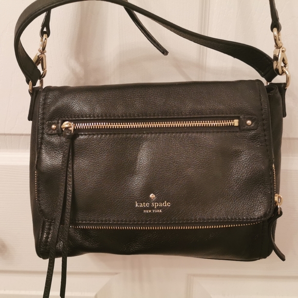 kate spade Handbags - Kate Spade Black Leather Purse